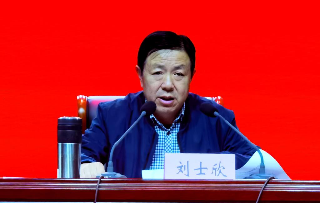 谈球吧平台app入口