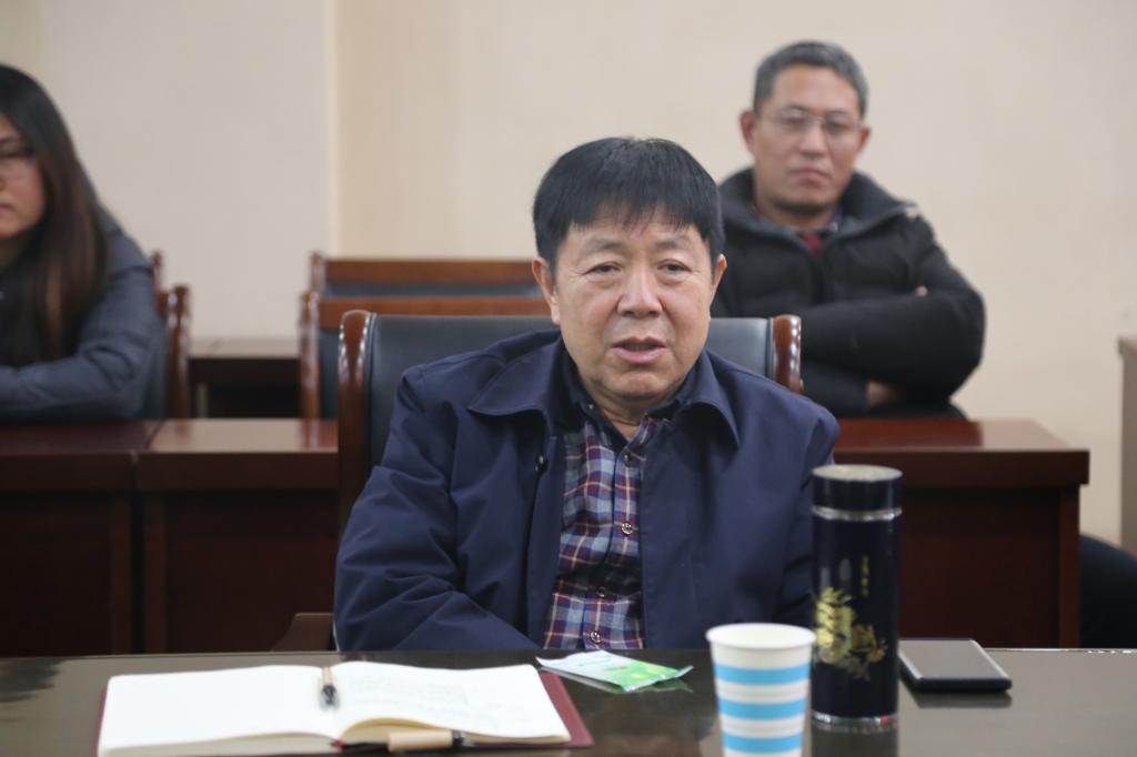 谈球吧平台app入口