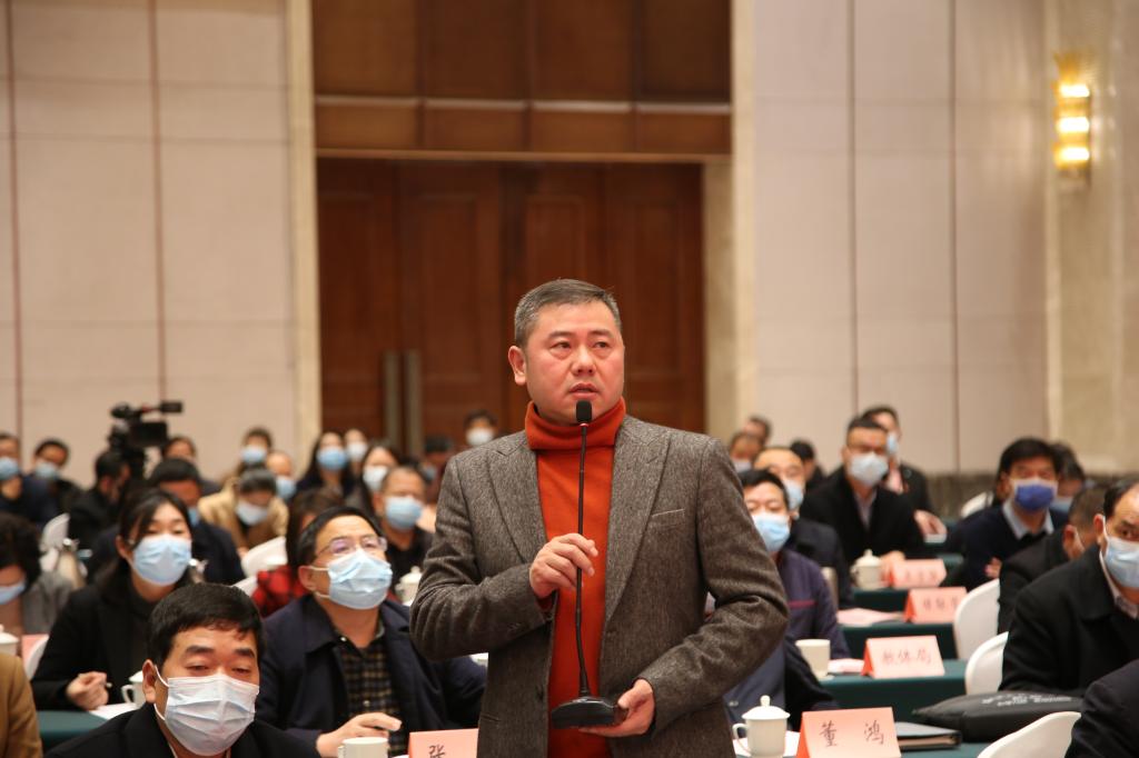 谈球吧平台app入口