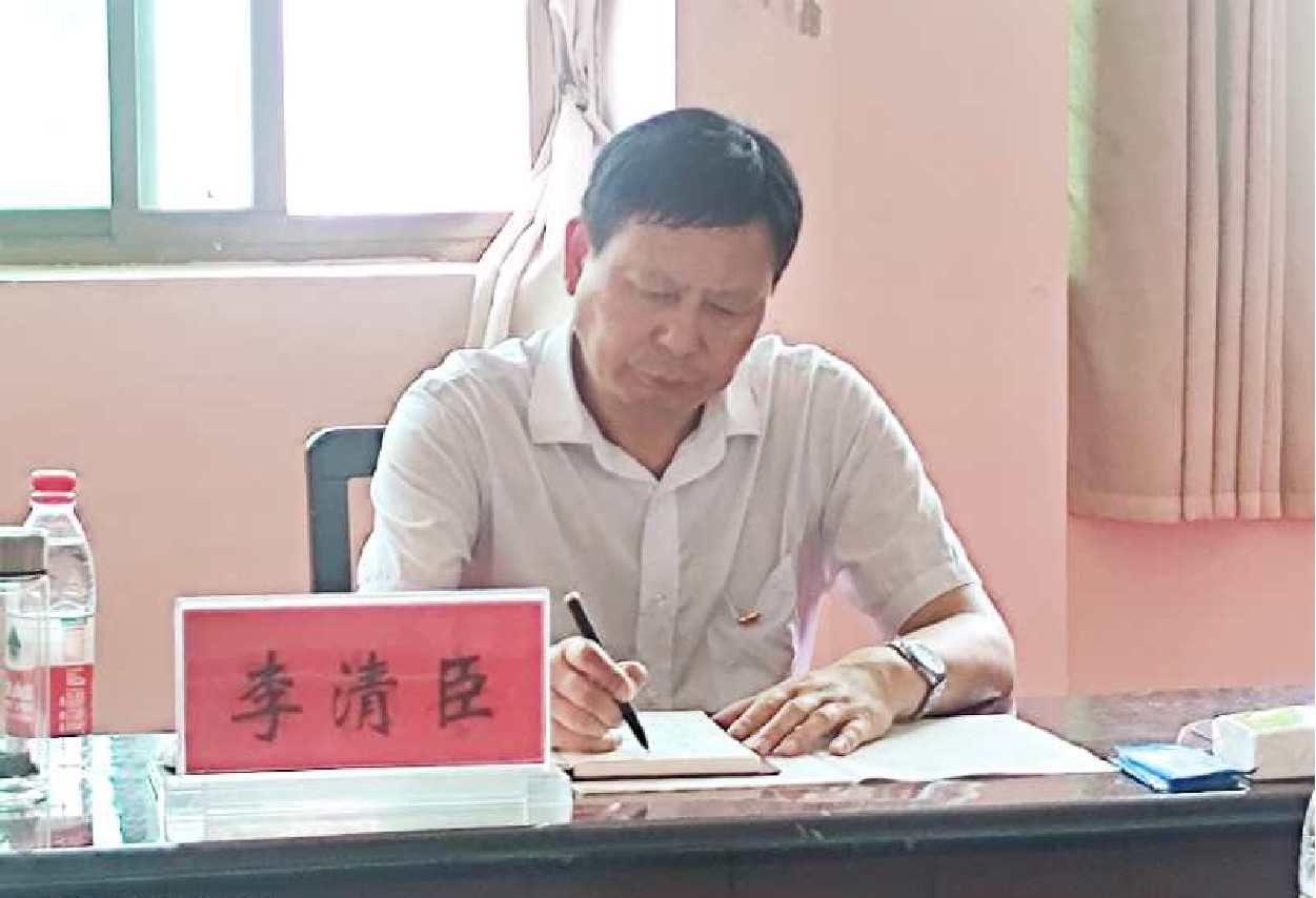 谈球吧平台app入口