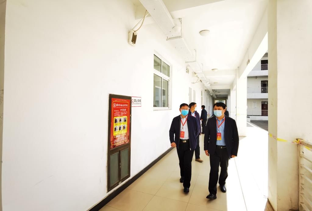 谈球吧平台app入口
